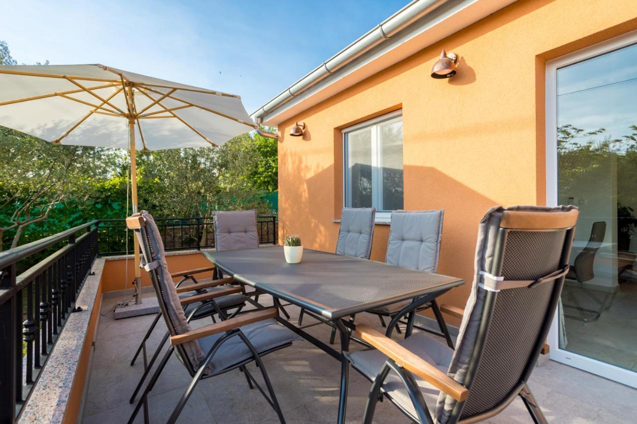 Holiday House Toici Nenadici  Exterior photo
